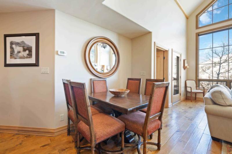 Апартаменти Oxford Court 403 By East West Hospitality Бівер-Крік Екстер'єр фото