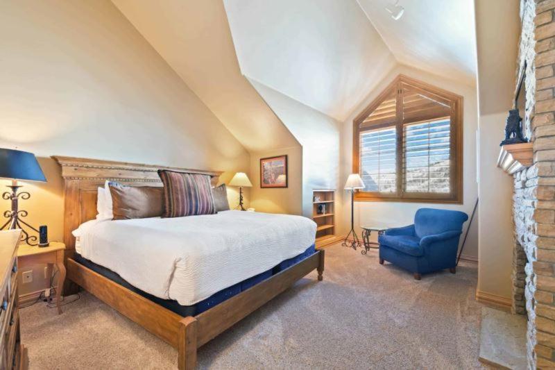 Апартаменти Oxford Court 403 By East West Hospitality Бівер-Крік Екстер'єр фото